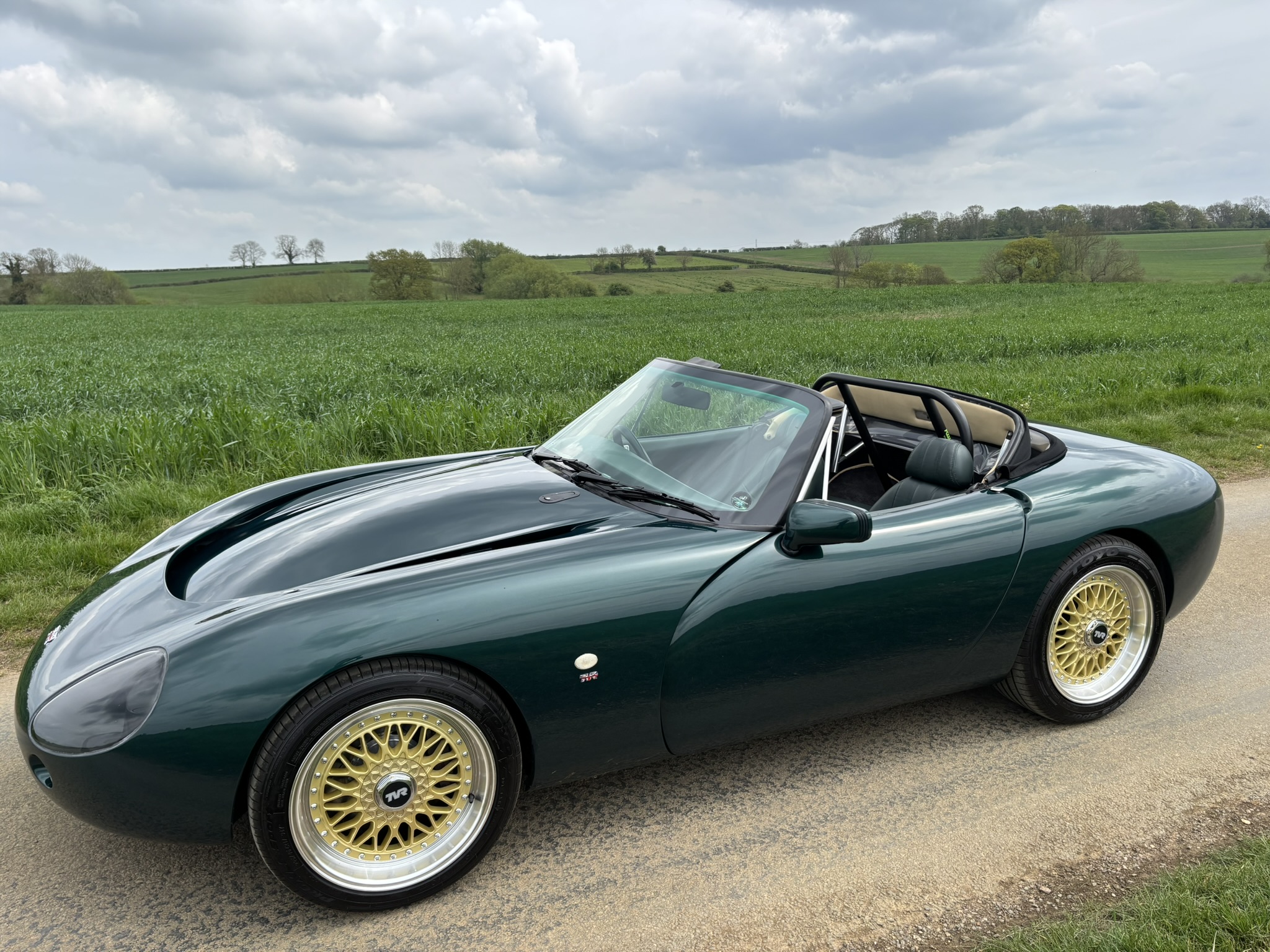 1994 L TVR Griffith 5100cc - Cooper Green, Massive Upgrades